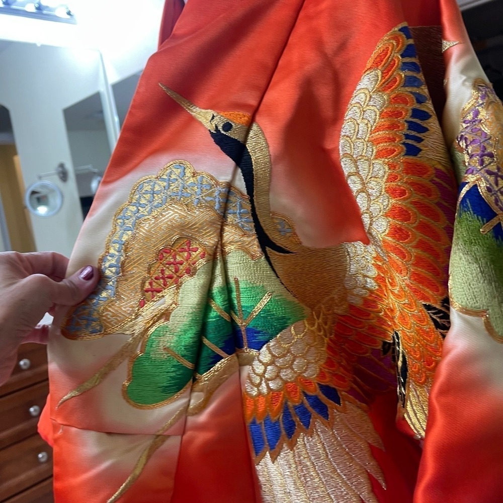 Japanese Orange uchikake Floral  Kimono Robe Traditional Japanese Wedding floral - Picture 8 of 12